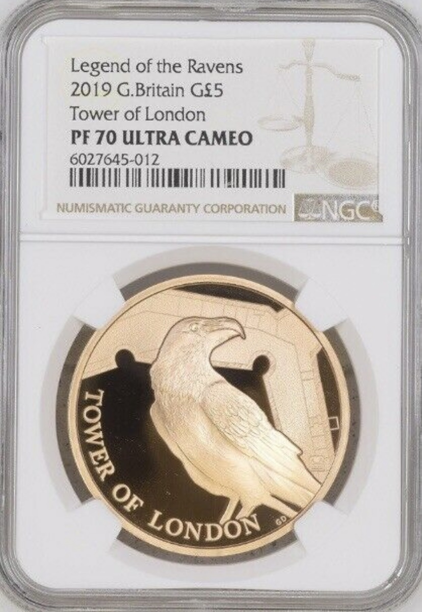 Design / reverse of 2019 Gold Proof Five Pounds Legend Of Ravens Tower Of London